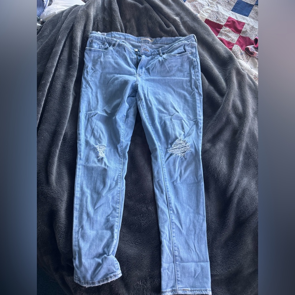 Levi 711 Skinny